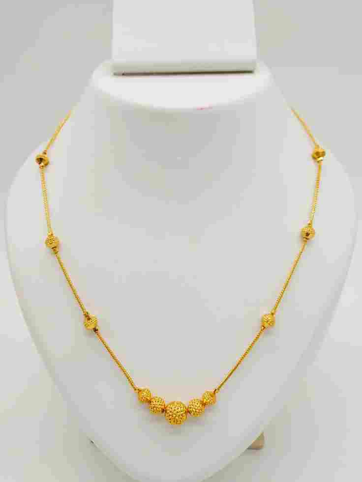 Stylish Gold Chain Design for Female