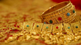 All That Glitters: A Comprehensive Guide to Gold Jewelry